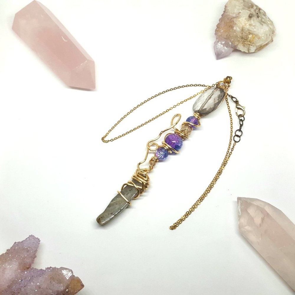 Labradorite Crystal Wand - Picture 7 of 11
